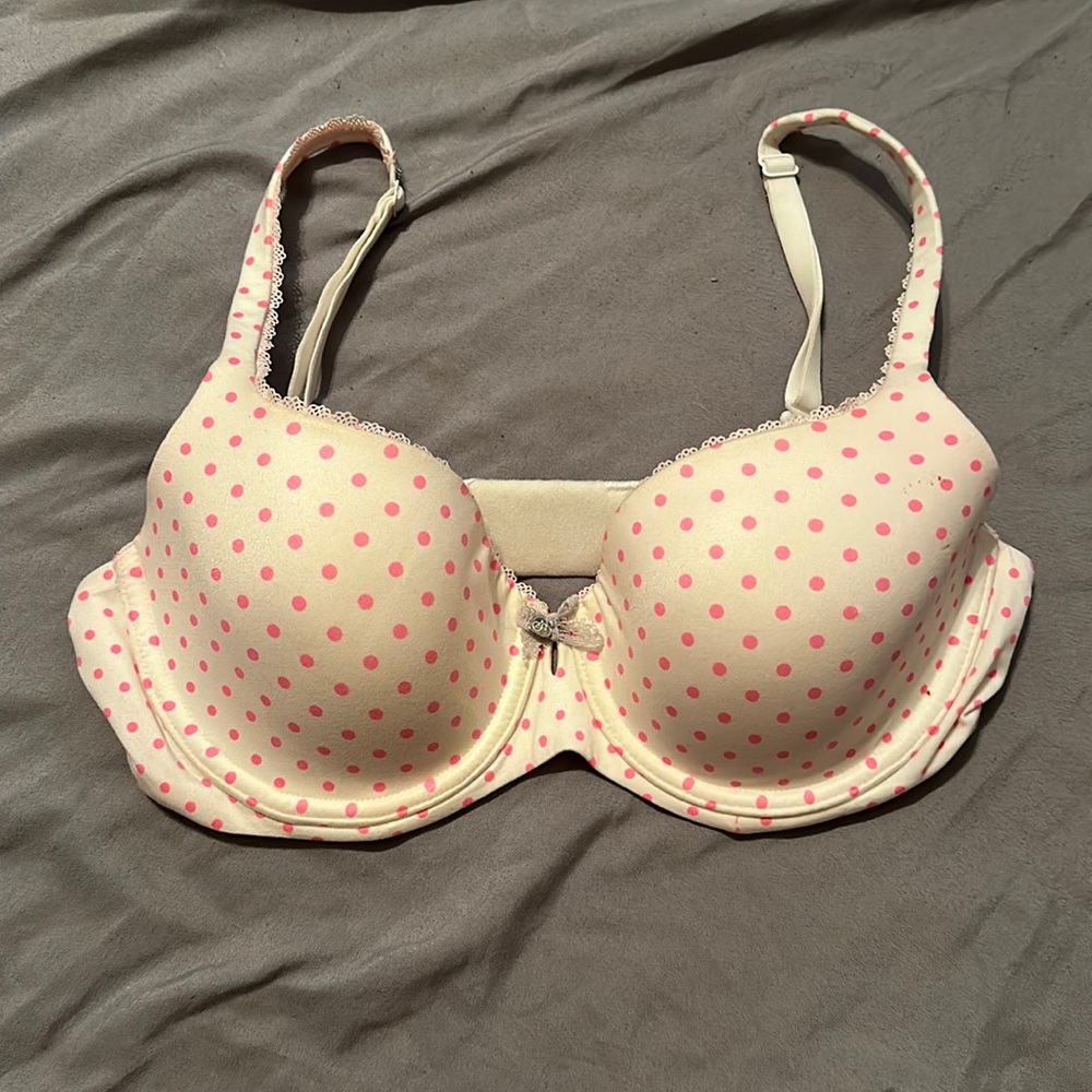 Victoria’s Secret bra